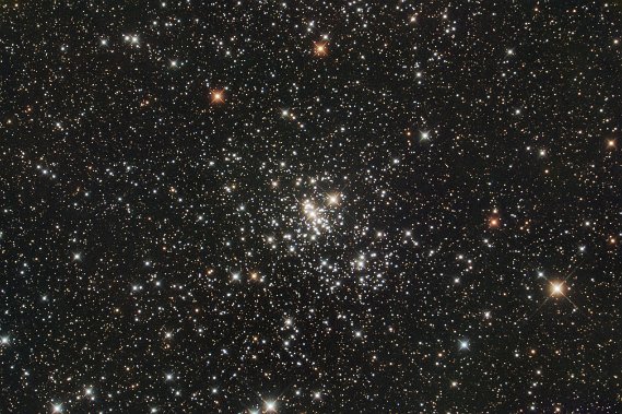 NGC869
